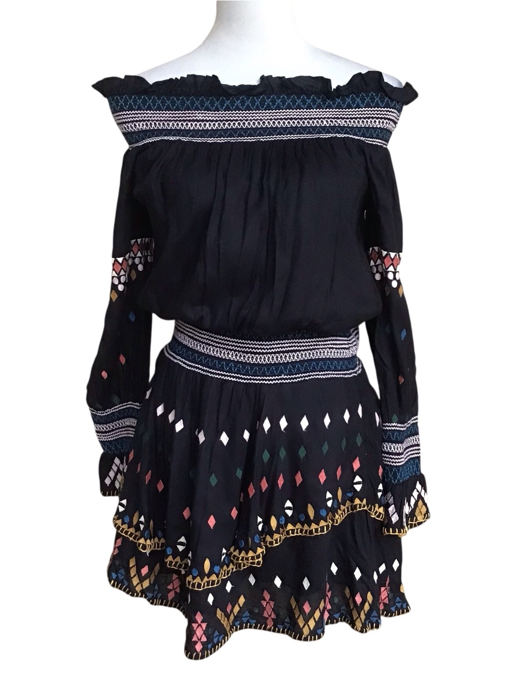 Red Carter Calla Boho Smocked Off The Shoulder Ruffle Dress Size L - Picture 4 of 8